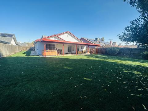 2207 E Kaweah Ct, Visalia, CA 93292 photo 29
