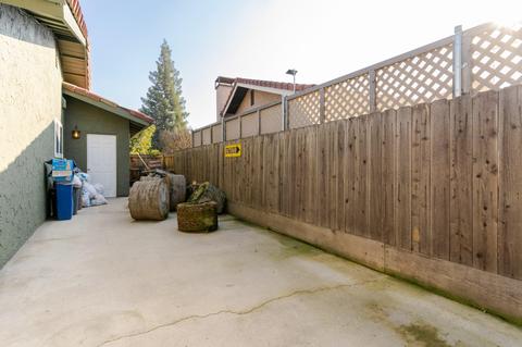 2820 E Vine Ave, Visalia, CA 93292 photo 23