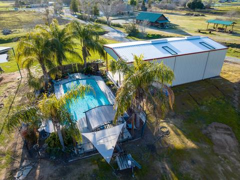 31454 Fritz Dr, Exeter, CA 93221 photo 2
