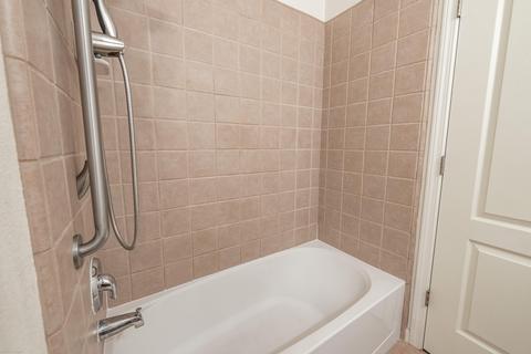 959 Jubilee Ct, Lemoore, CA 93245 photo 38