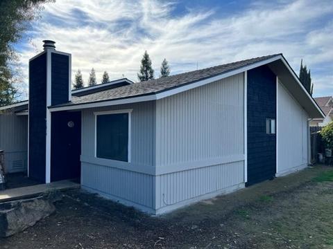 1812 E Cambridge Ct, Visalia, CA 93292 photo 6