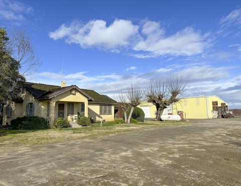16106 W Shields Ave, Kerman, CA 93630 photo 16