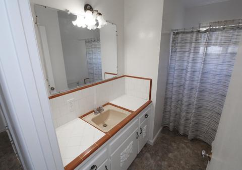 575 E Laguna Ave, Laton, CA 93242 photo 36