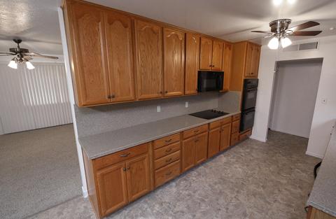 575 E Laguna Ave, Laton, CA 93242 photo 38