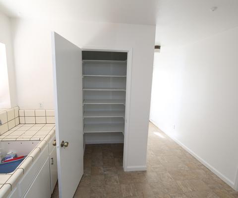 575 E Laguna Ave, Laton, CA 93242 photo 12
