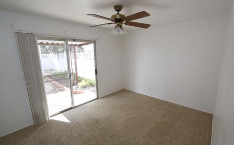 575 E Laguna Ave, Laton, CA 93242 photo 33