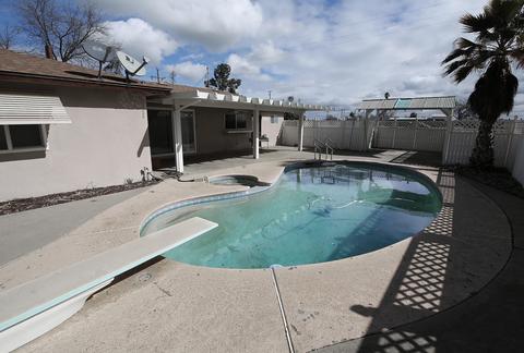 575 E Laguna Ave, Laton, CA 93242 photo 24