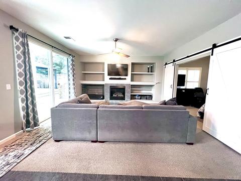 3093 Hanson Ave, Clovis, CA 93611 photo 19