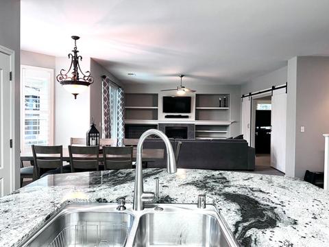 3093 Hanson Ave, Clovis, CA 93611 photo 8