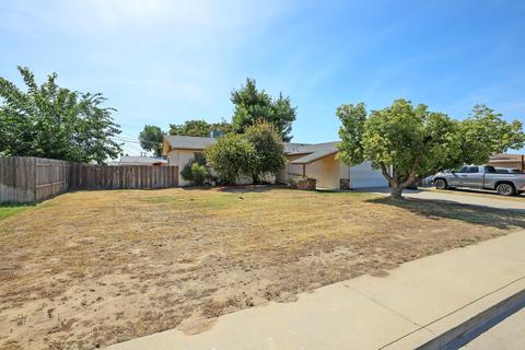 1525 N Lemoore Ave, Lemoore, CA 93245 photo 4