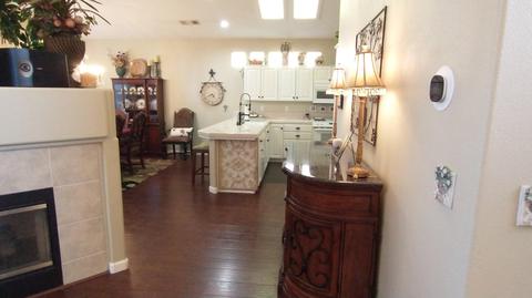 1524 E Parkview Ave, Visalia, CA 93292 photo 7