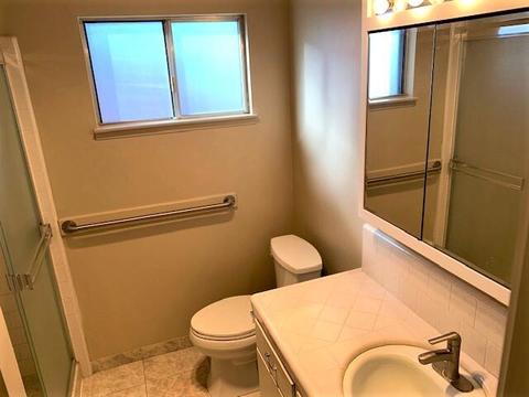 606 Emperor St, Exeter, CA 93221 photo 10