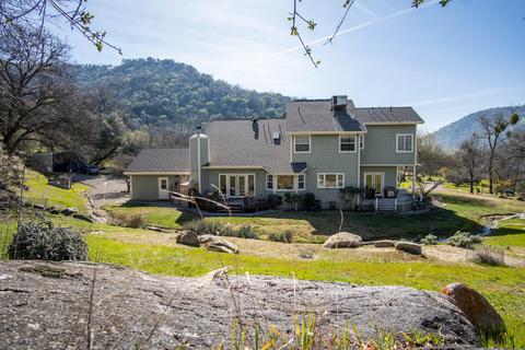 42682 Hawk Hollow Dr, Three Rivers, CA 93271 photo 19