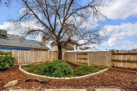 1050 E Vine Ct, Visalia, CA 93292 photo 34