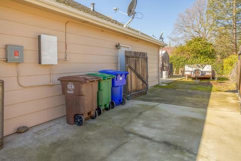 616 Dove Ct, Exeter, CA 93221 photo 23