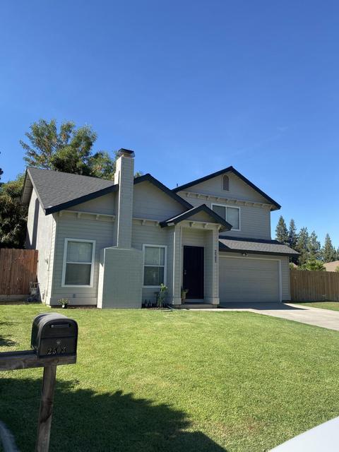 2503 E Vine Ct, Visalia, CA 93292 photo 2