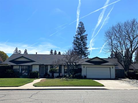 2535 E Paradise Ave, Visalia, CA 93292 photo 1
