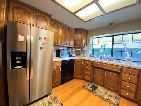 2535 E Paradise Ave, Visalia, CA 93292 photo 14