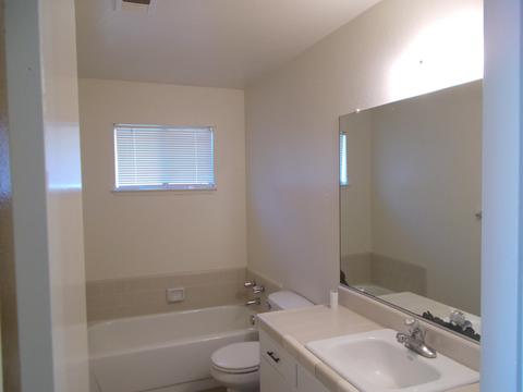 1400 E Levin Ave, Tulare, CA 93274 photo 6
