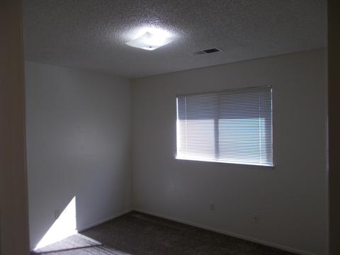 1400 E Levin Ave, Tulare, CA 93274 photo 8
