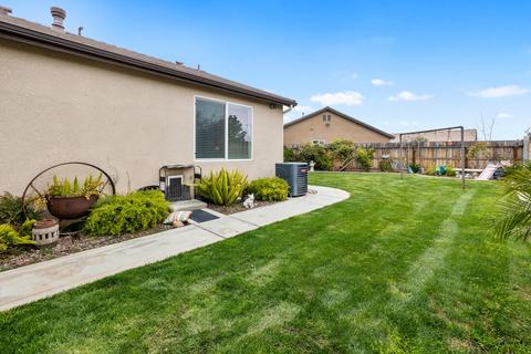 647 E Monte Verde Ave, Visalia, CA 93292 photo 33