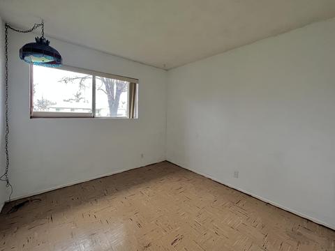314 Earl Way, Hanford, CA 93230 photo 17