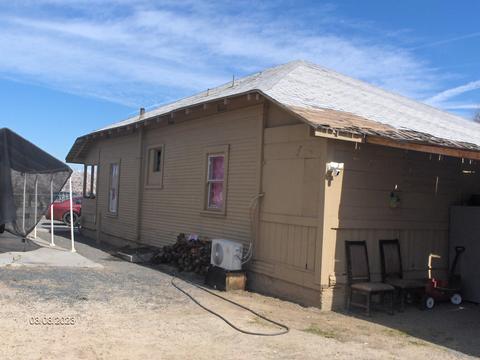 771 W Compton Ave, Pixley, CA 93256 photo 2