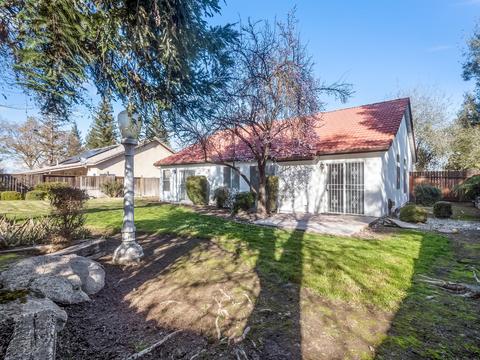 1182 N Halifax Ave, Clovis, CA 93611 photo 6