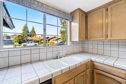2502 Escalon Ave, Clovis, CA 93611 photo 11