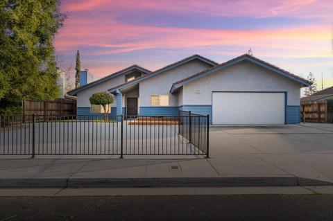 2502 Escalon Ave, Clovis, CA 93611