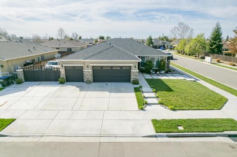 3907 E Laura Ave, Visalia, CA 93292 photo 2
