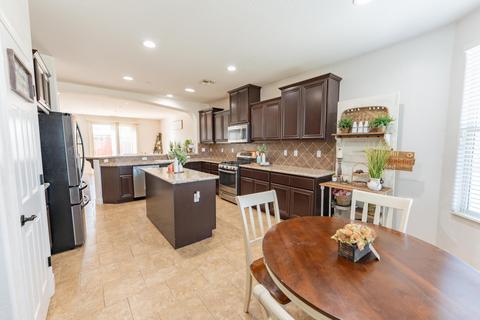 3907 E Laura Ave, Visalia, CA 93292 photo 14