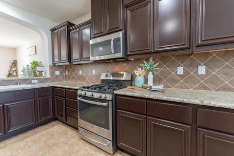 3907 E Laura Ave, Visalia, CA 93292 photo 17