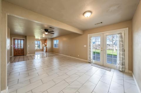 660 Brisca Ct, Lemoore, CA 93245 photo 8