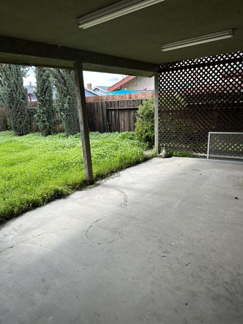 3045 W Beech Ave, Visalia, CA 93277 photo 10