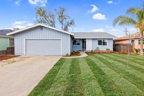 1426 E Sequoia Ave, Tulare, CA 93274 photo 1