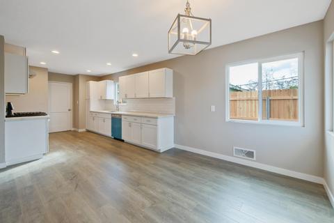 1426 E Sequoia Ave, Tulare, CA 93274 photo 16