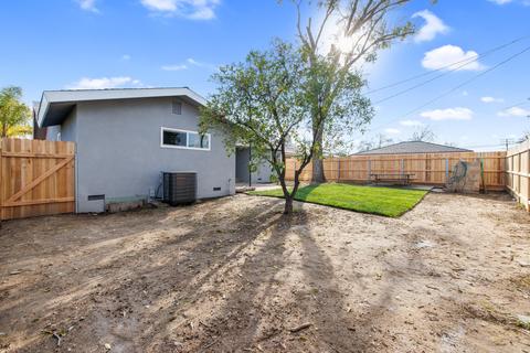 1426 E Sequoia Ave, Tulare, CA 93274 photo 28