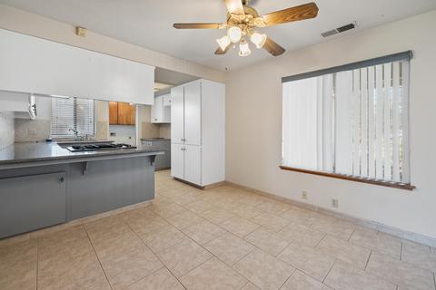 1844 E Parker Ct, Visalia, CA 93292 photo 7