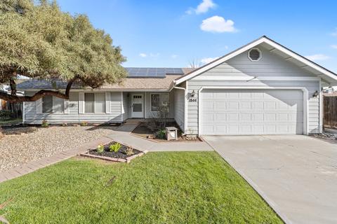 1844 E Parker Ct, Visalia, CA 93292 photo 3