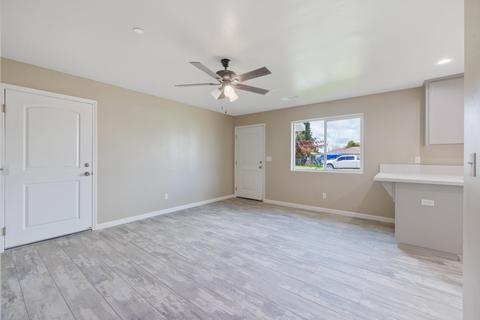 255 N B St, Exeter, CA 93221 photo 9