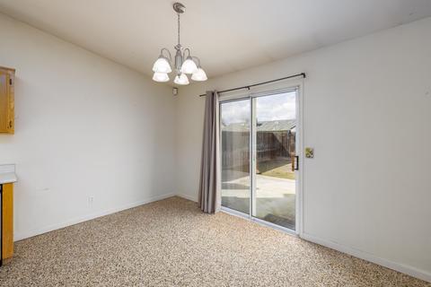 1010 Birch Ave, Corcoran, CA 93212 photo 7