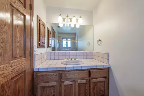3170 E Cross Ave, Tulare, CA 93274 photo 37