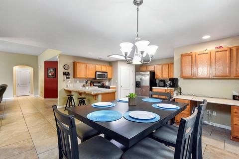 3837 E Hillcrest Ave, Visalia, CA 93292 photo 16