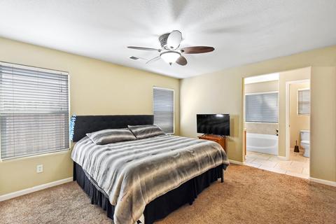 3837 E Hillcrest Ave, Visalia, CA 93292 photo 17