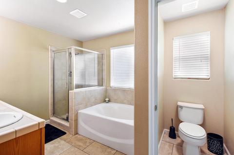 3837 E Hillcrest Ave, Visalia, CA 93292 photo 19