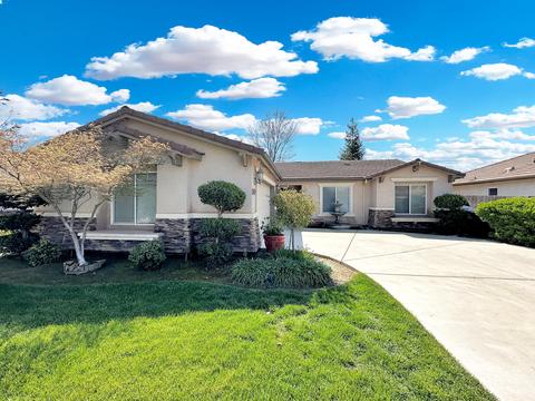 3837 E Hillcrest Ave, Visalia, CA 93292 photo 7