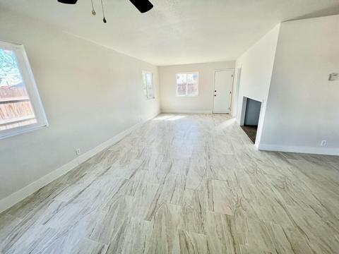 975 Van Dorsten Ave, Corcoran, CA 93212 photo 2