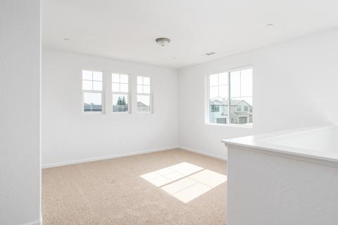 632 S Argyle Ave, Fowler, CA 93625 photo 10