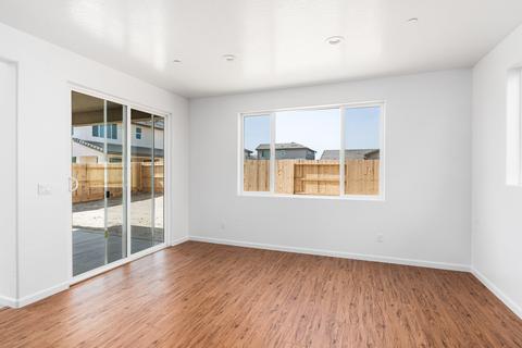 632 S Argyle Ave, Fowler, CA 93625 photo 8